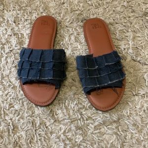 Jean sandals